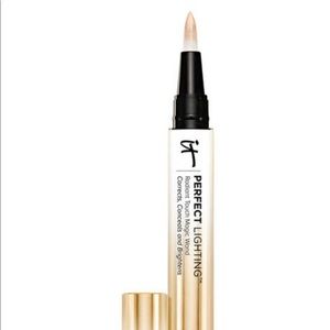 IT Cosmetics new in box Perfect Lighting wand